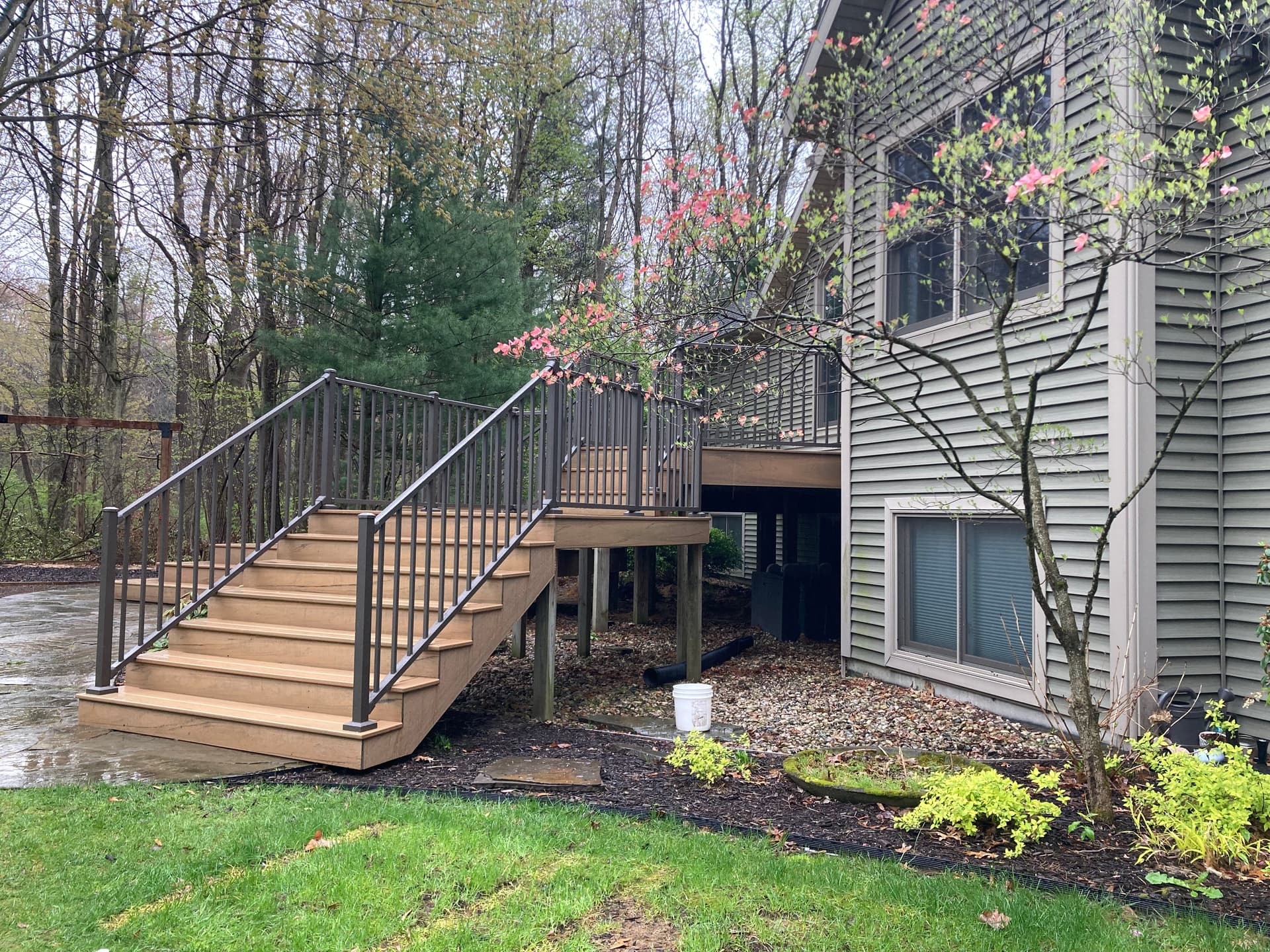 Gallery photos for TimberTech Coconut Husk Deck Build with Westbury Railing: Image #2