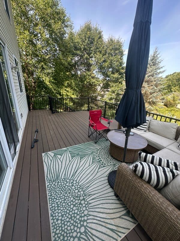 Gallery photos for Elevate Your Outdoor Experience with Custom Decks: Image #1