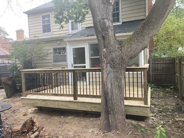 Gallery photos for Beautiful New Deck Installation: Image #1