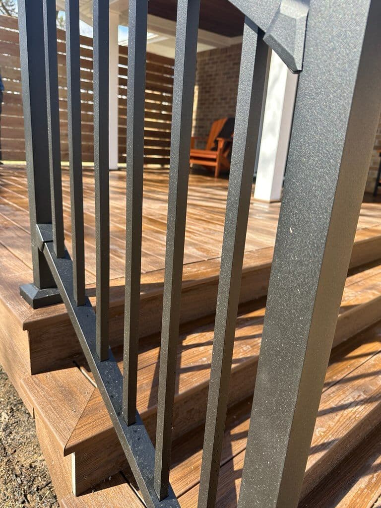 Gallery photos for Charming Outdoor Oasis with Composite Deck: Image #2
