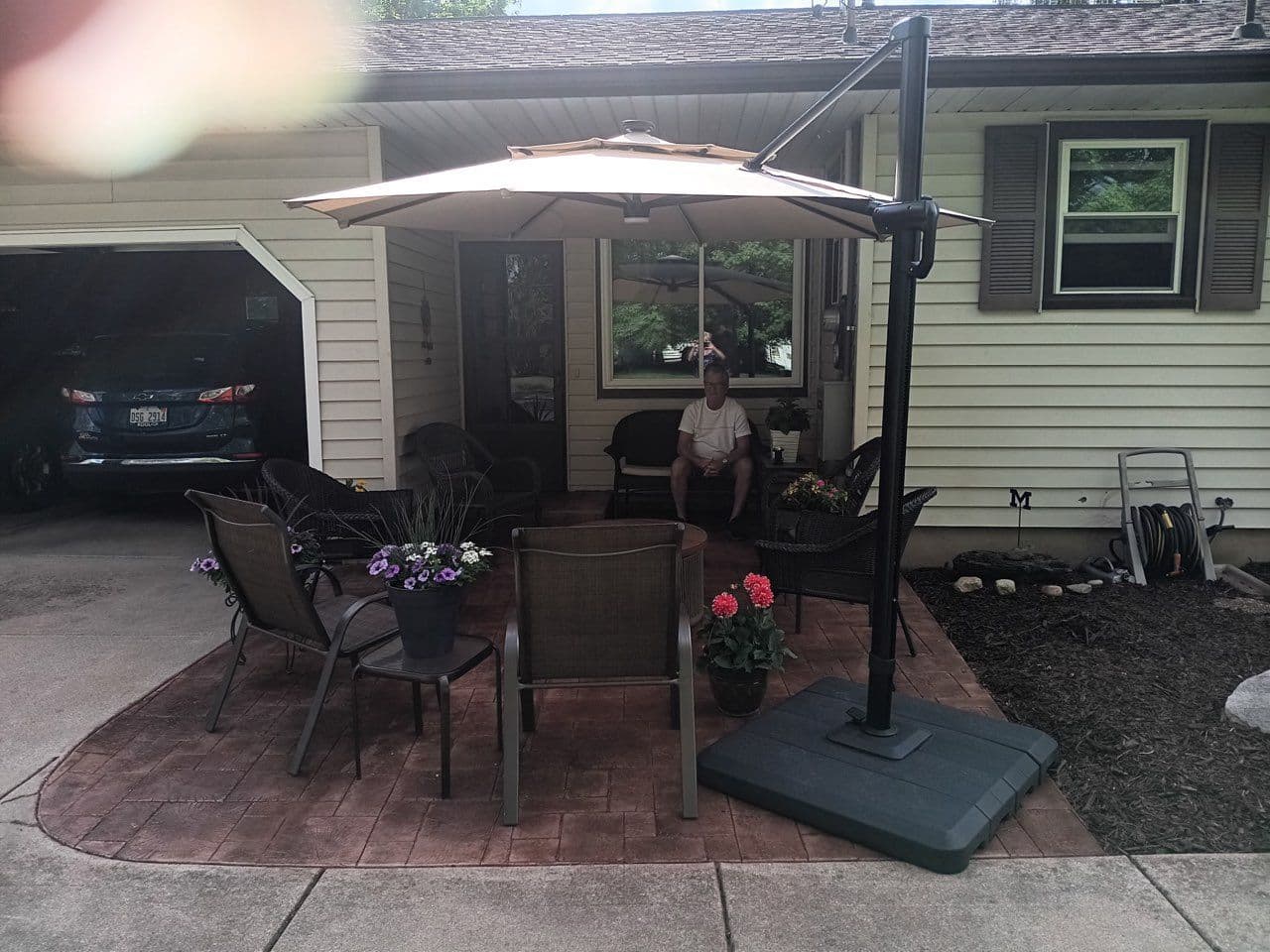 Gallery photos for Cozy Outdoor Patio with Stylish Stamped Concrete: Image #2