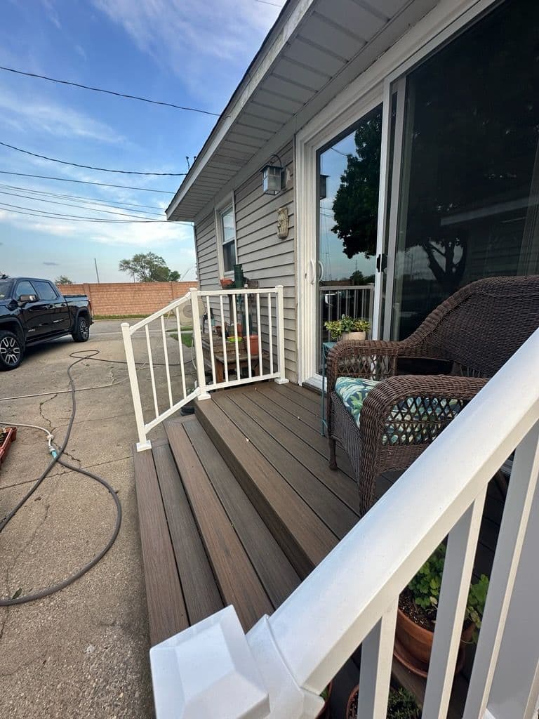 Gallery photos for Chic Trex Patio Upgrade with Stylish Railings: Image #1