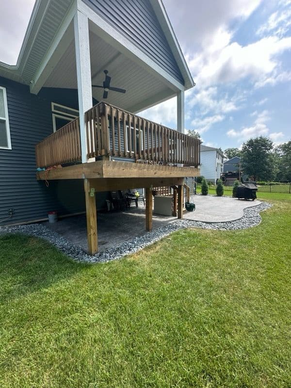 Gallery photos for Elegant Backyard Stamped Concrete Oasis: Image #3