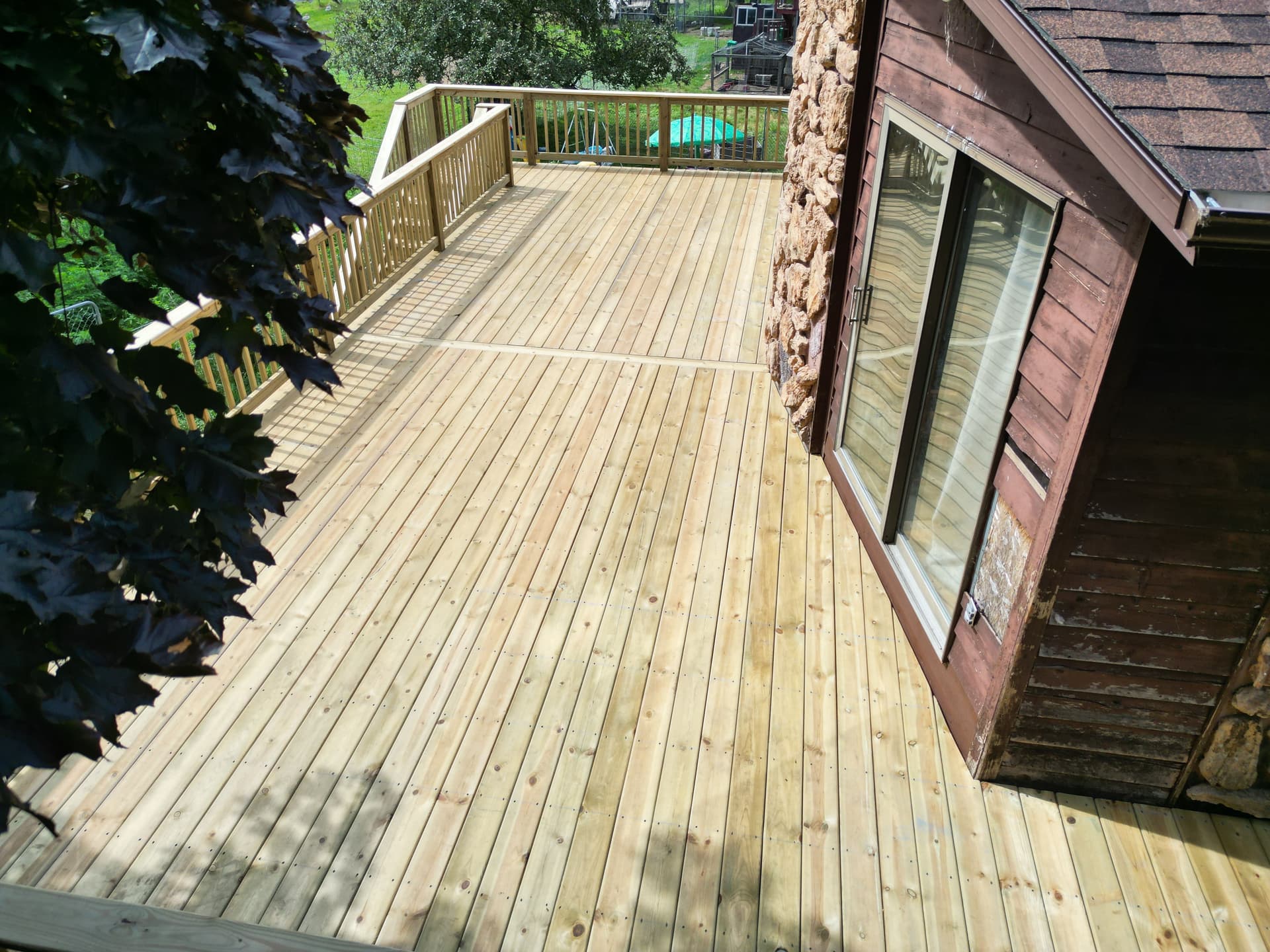Gallery photos for 35-Foot Wraparound Deck Build in Holland Michigan: Image #1