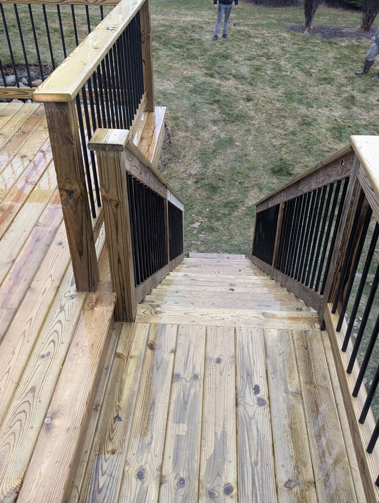 Gallery photos for Stunning Southern Yellow Pine Deck Upgrade: Image #2